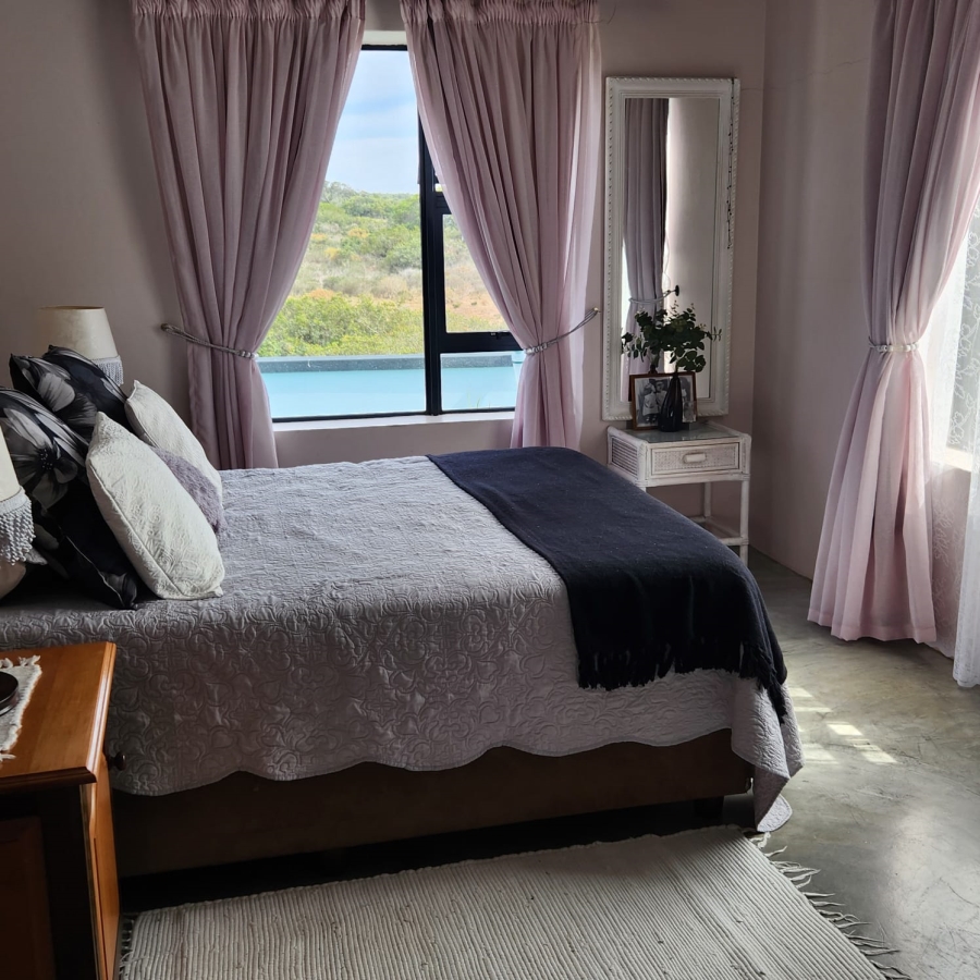 3 Bedroom Property for Sale in Stilbaai Wes Western Cape